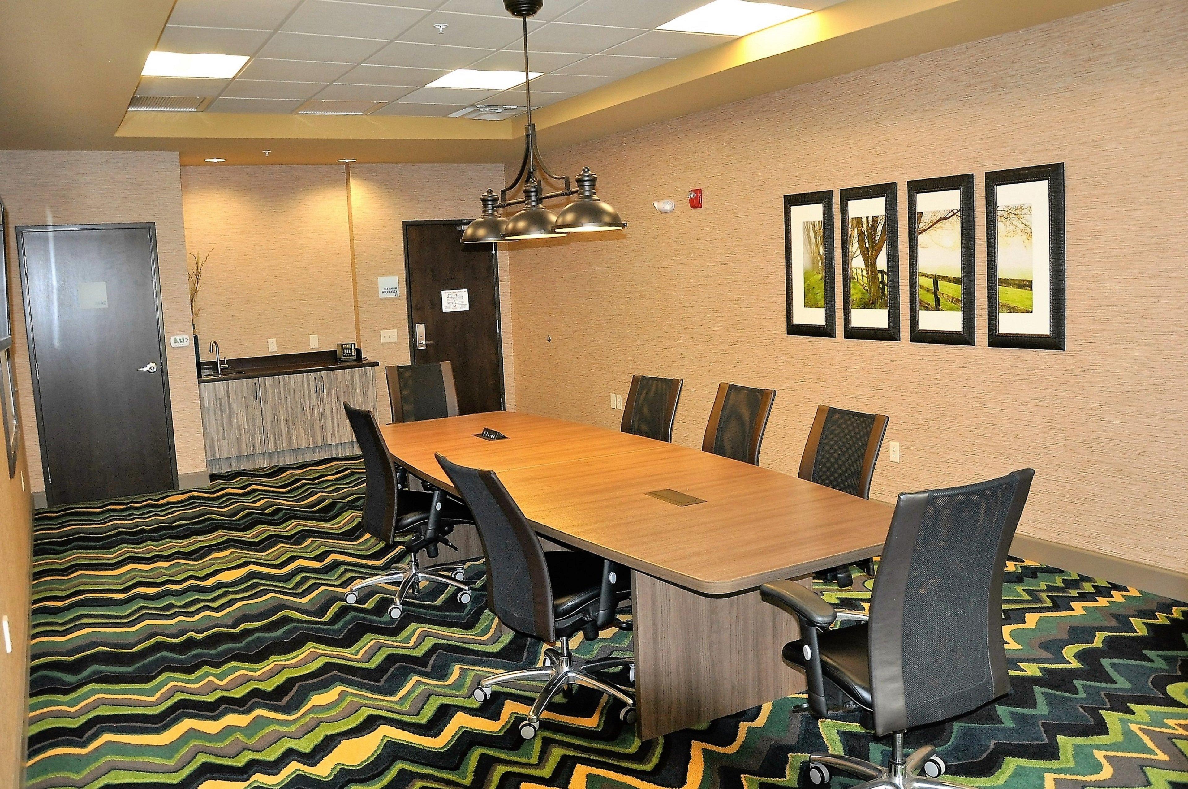 Holiday Inn Express & Suites Perry-National Fairground Area By Ihg Exteriér fotografie