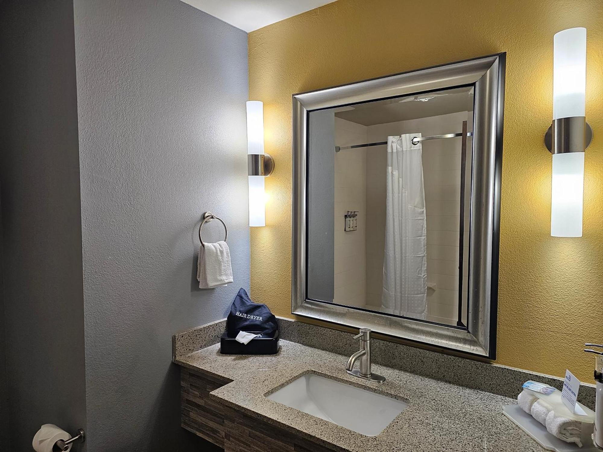 Holiday Inn Express & Suites Perry-National Fairground Area By Ihg Exteriér fotografie