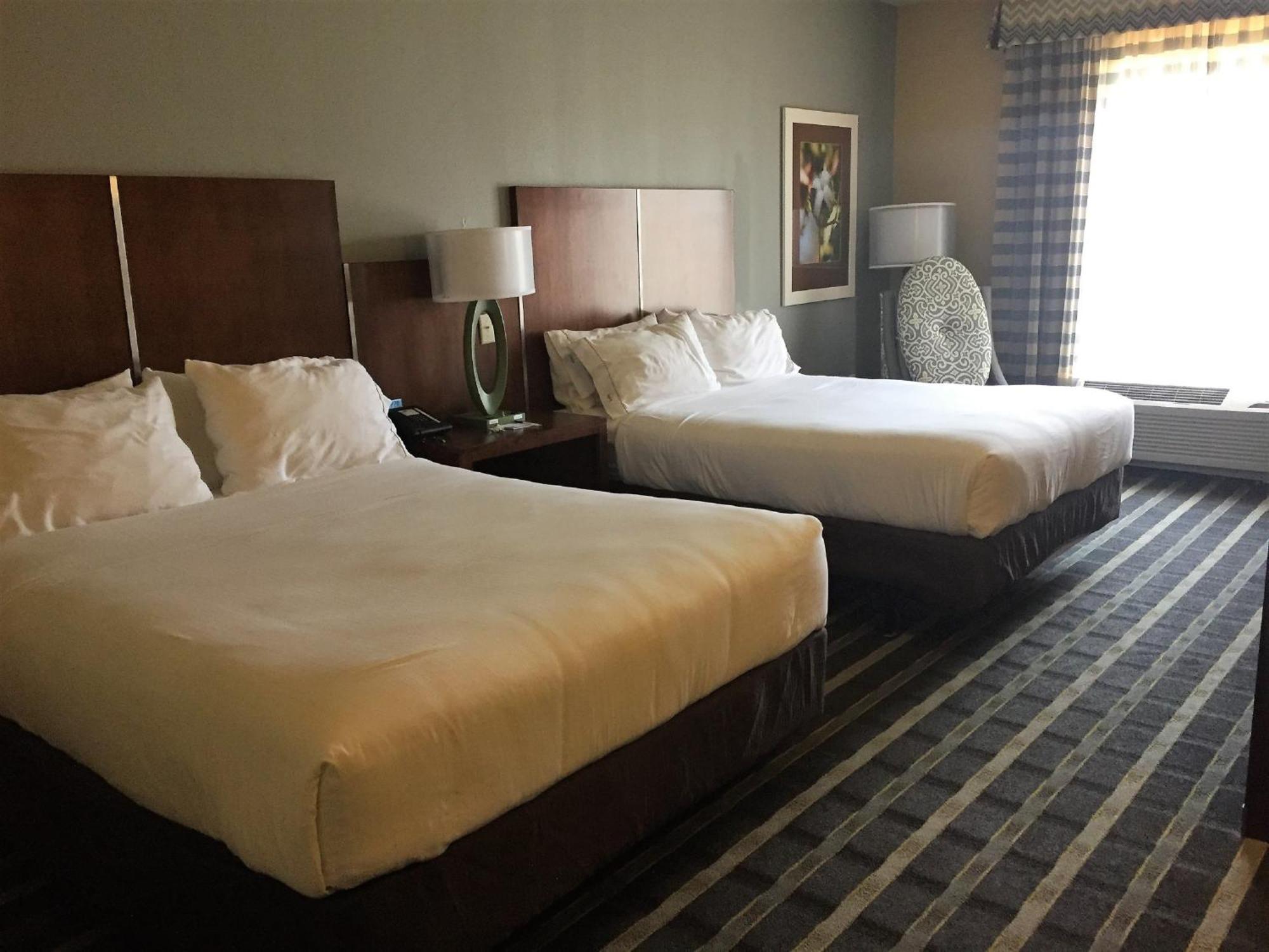Holiday Inn Express & Suites Perry-National Fairground Area By Ihg Exteriér fotografie