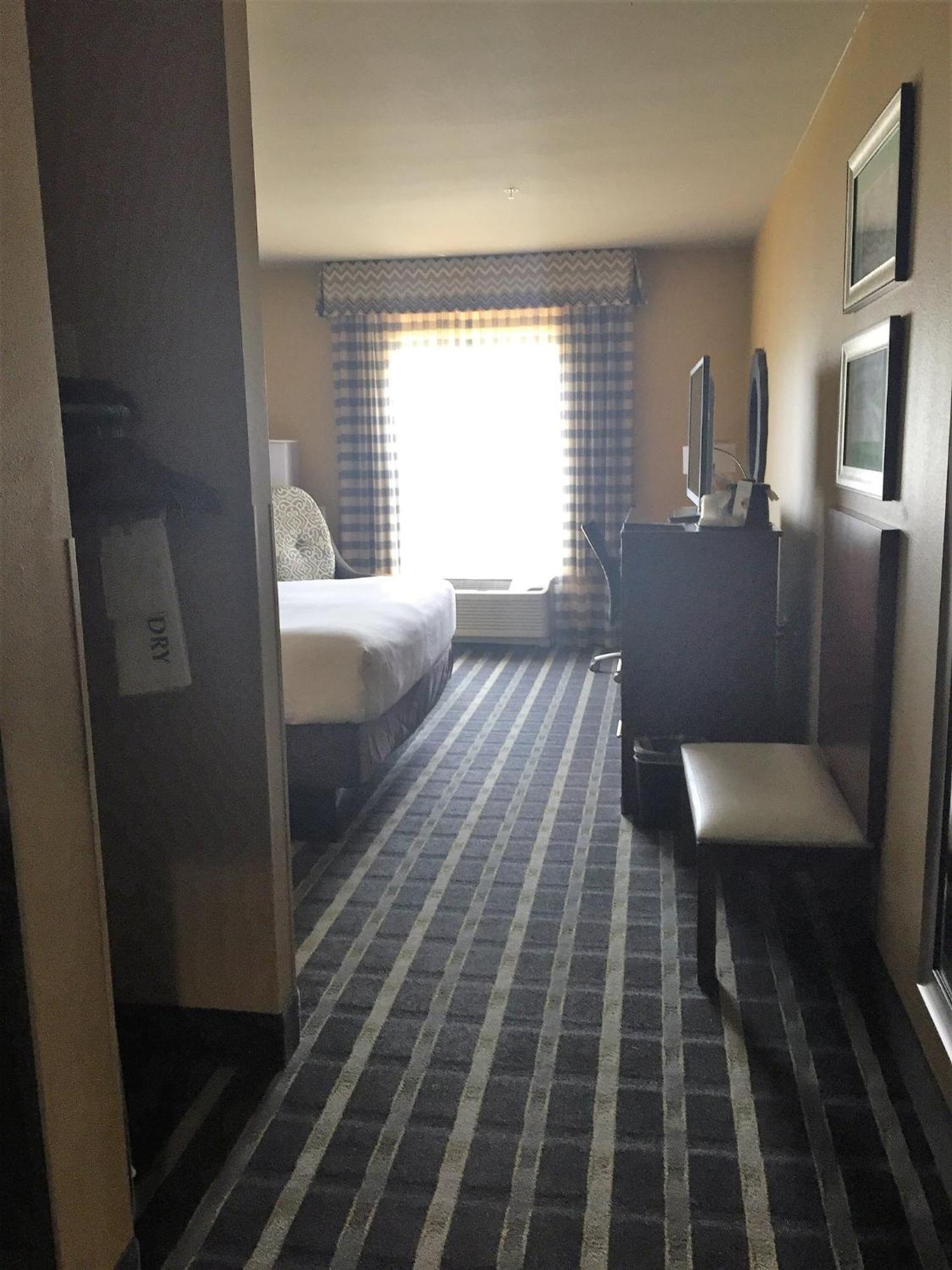 Holiday Inn Express & Suites Perry-National Fairground Area By Ihg Exteriér fotografie